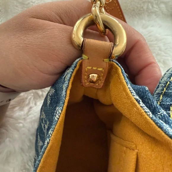 Louis Vuitton Denim Mini Pleaty - Picture 4 of 16